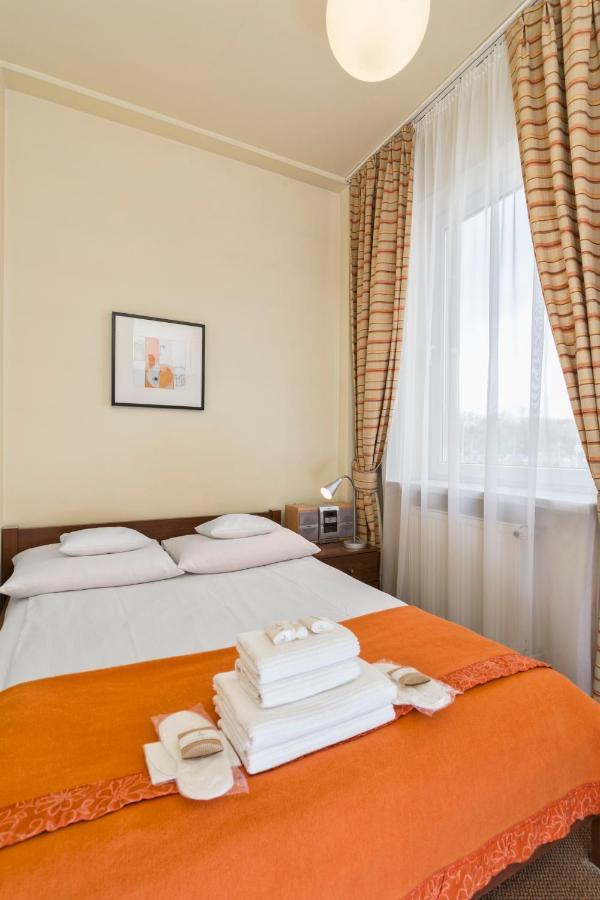 Hotel Colibra Warsaw Exterior photo